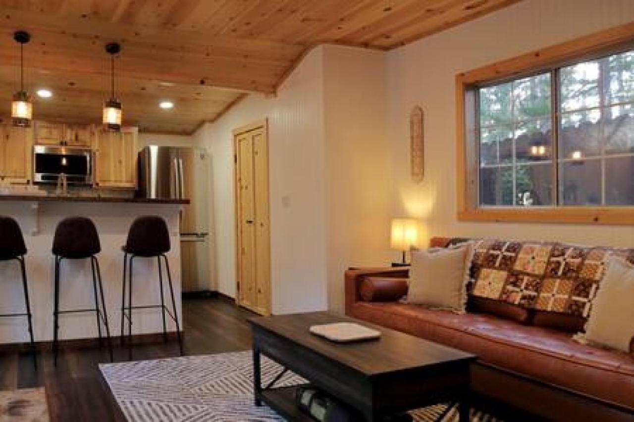 Villa La Petite - Charming In Town Idyllwild Exterior foto